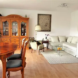 Große Für Gruppe Apartamento