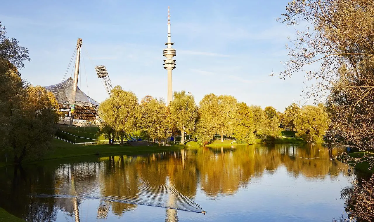 Aparthotel Living Hotel Am Olympiapark München