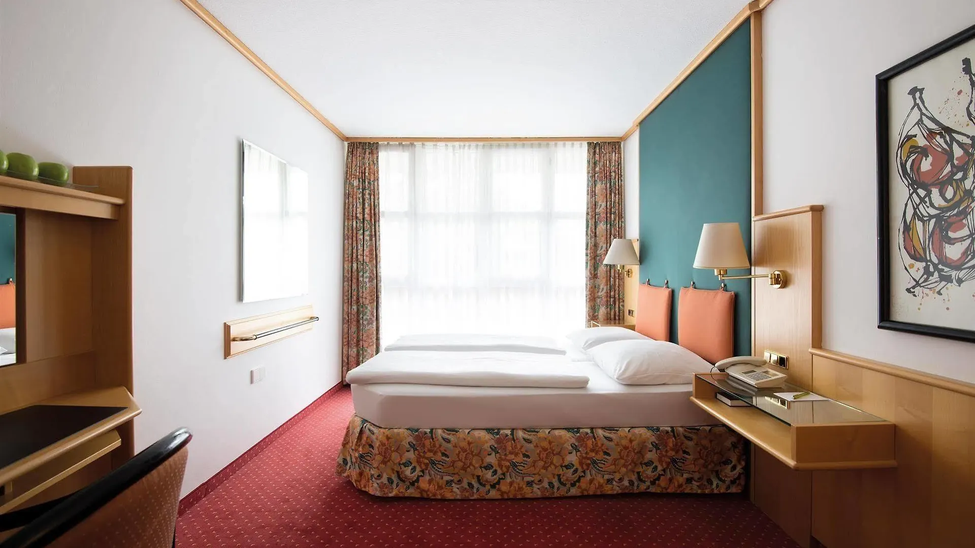 Aparthotel Living Hotel Am Olympiapark München
