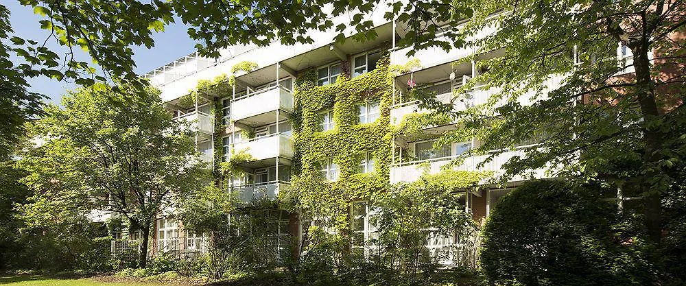 Aparthotel Living Hotel Am Olympiapark München