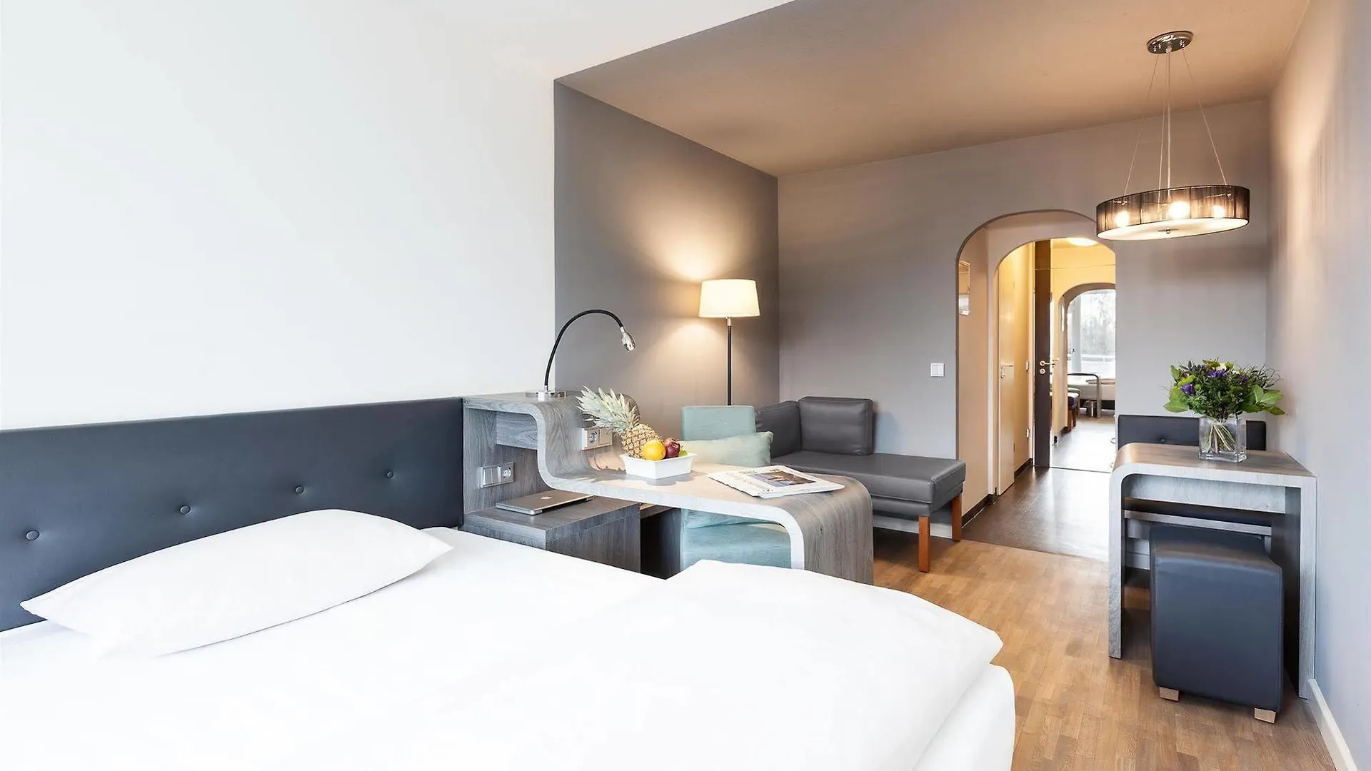 Living Hotel Am Olympiapark Munich 3*,
