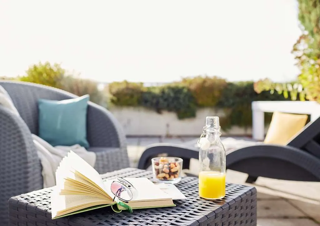 Living Hotel Am Olympiapark Munich 3*,